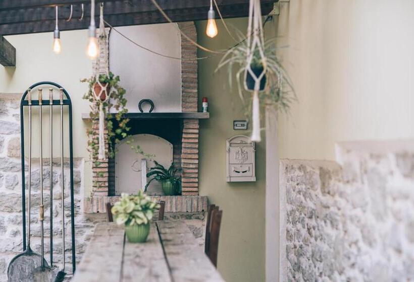 مبيت وإفطار Casa Immersa Nelle Colline Romagnole