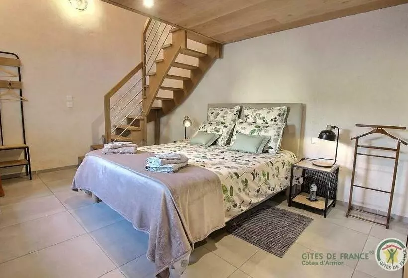 Aamiaismajoitus (B&B) Le Bel Arbre