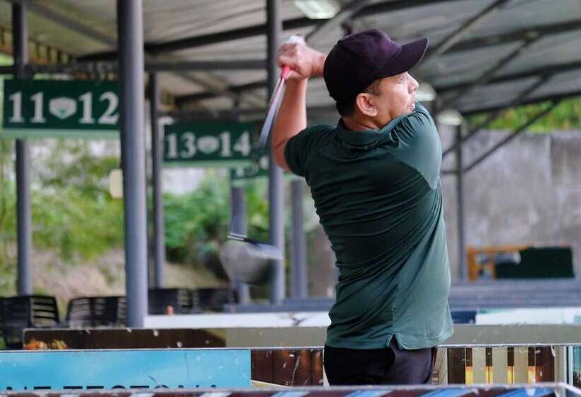 Szálloda Cebu One Tectona Resort