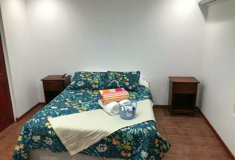 ペンション Villa Meraki Qg
