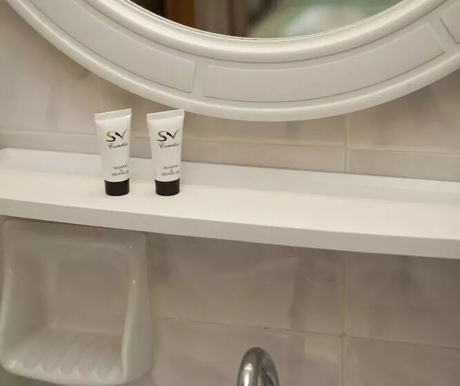 Anna Katerina Apartments