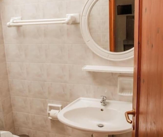 Anna Katerina Apartments