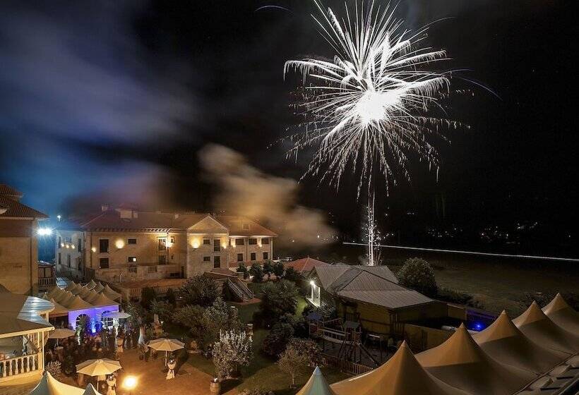 Apartamentos Spa Villa Pasiega