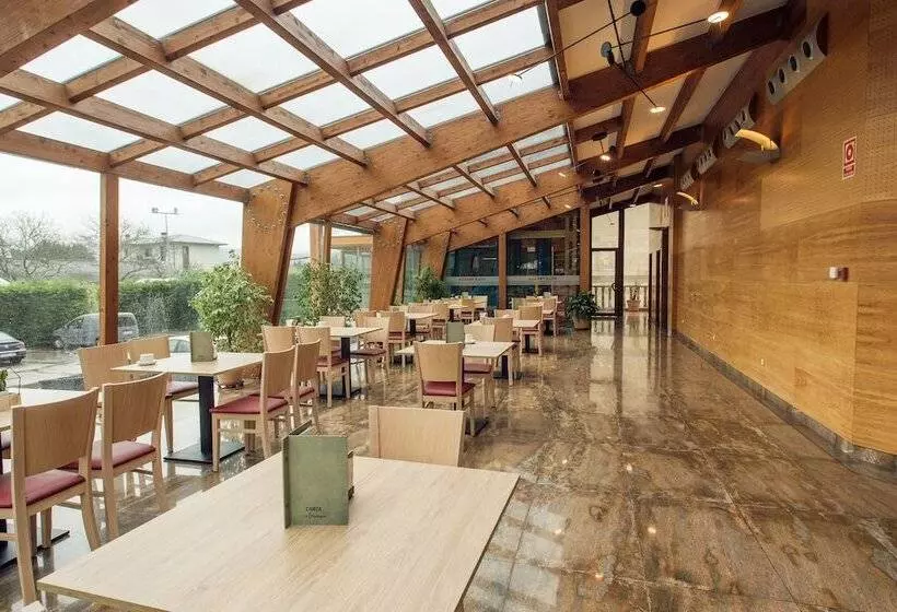 Apartamentos Spa Villa Pasiega