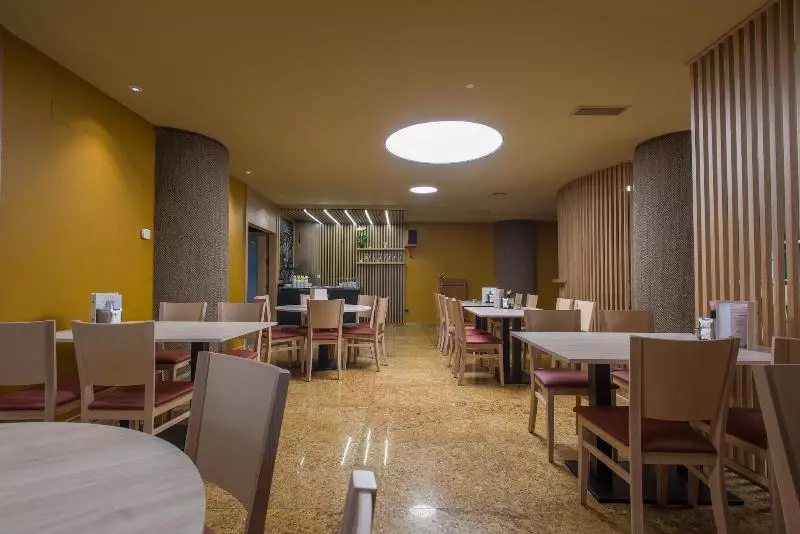 Apartamentos Spa Villa Pasiega