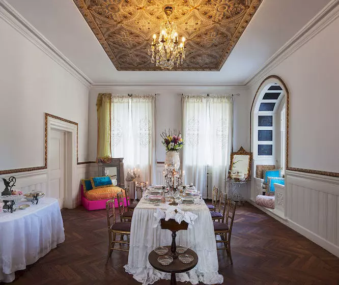 تختخواب و صبحانه Bed&Breakfast Frederiksberg Mansion