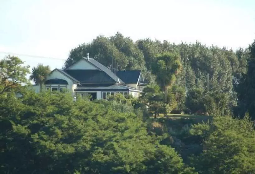 Cambridge Coach House