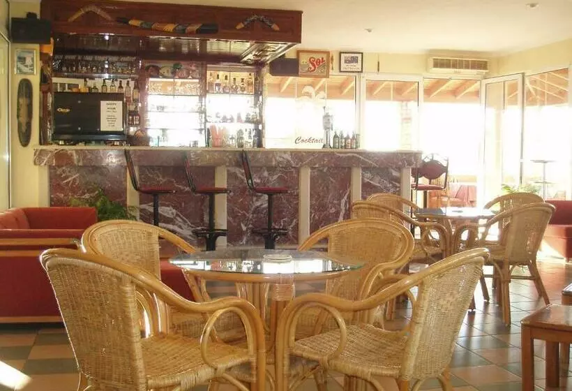Hôtel Anaxos