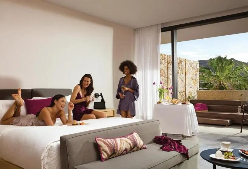 ホテル Breathless Cabo San Lucas   Adults Only