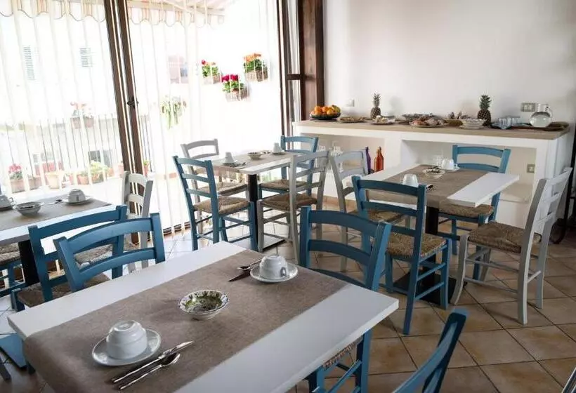 هتل Cabrera House