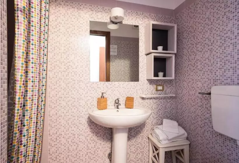 هتل Cabrera House