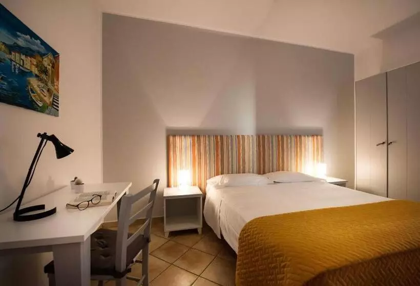 هتل Cabrera House