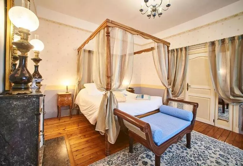 בית מלון כפרי Chateau De La Richerie