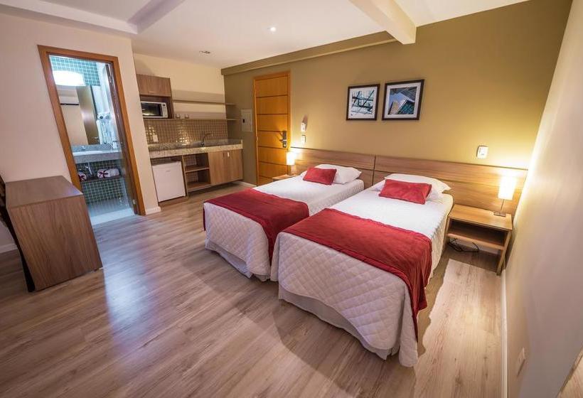 هتل Logic Hoteis Duque De Caxias