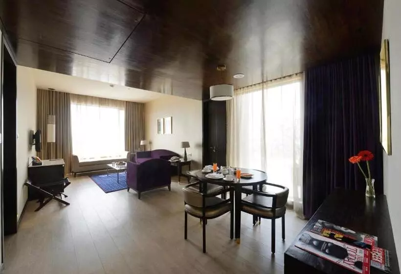 Hotel Marasa Sarovar Premiere