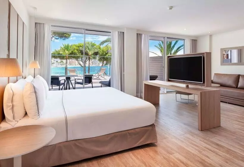 Отель Meliá Calviá Beach