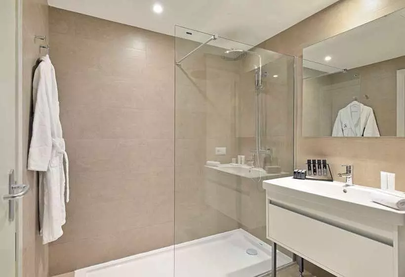 Отель Meliá Calviá Beach