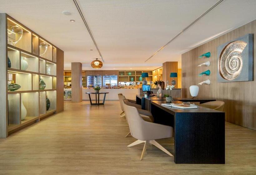 ホテル Meliá Calviá Beach