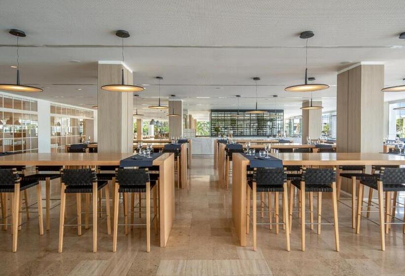 ホテル Meliá Calviá Beach