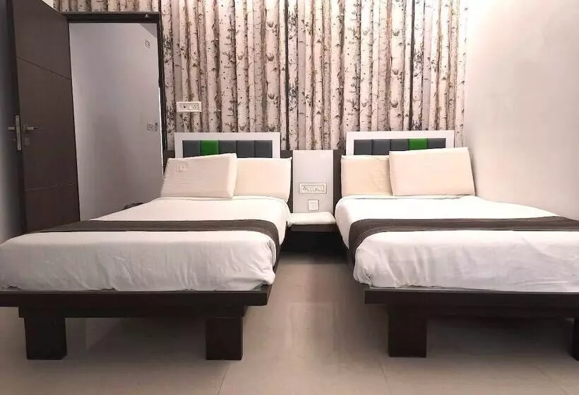 Hotel Rainbow