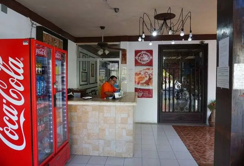 فندق Real Azteca