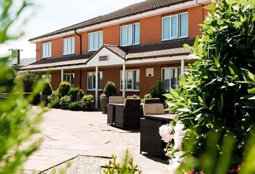 Отель Supreme Inns Boston