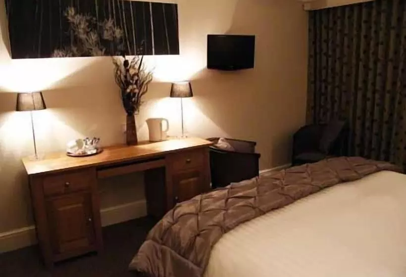 Отель Supreme Inns Boston