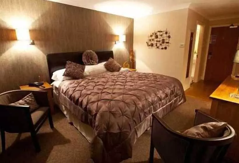 Отель Supreme Inns Boston