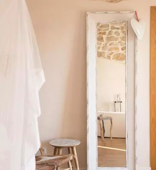 Home Hotel The Pink Pepper Tree