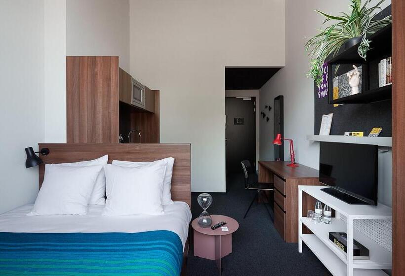 בית מלון כפרי The Social Hub Amsterdam City