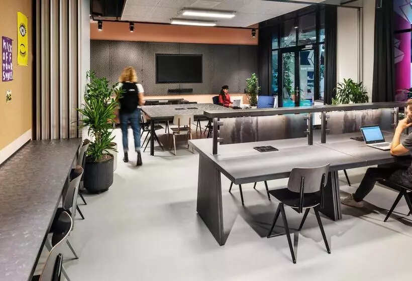 호텔 The Social Hub Amsterdam City