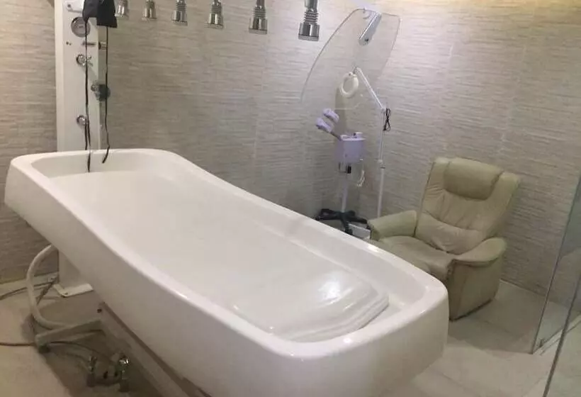 فندق United 21 The Grand