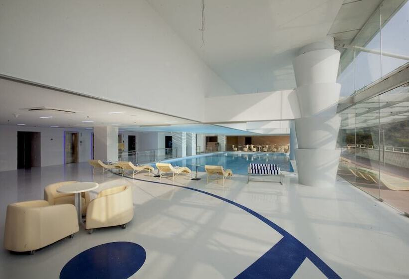 فندق United 21 The Grand