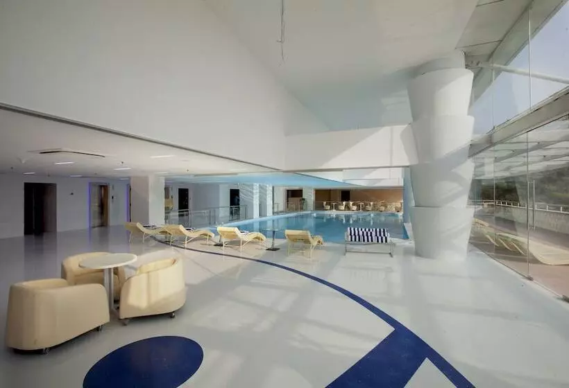 فندق United 21 The Grand