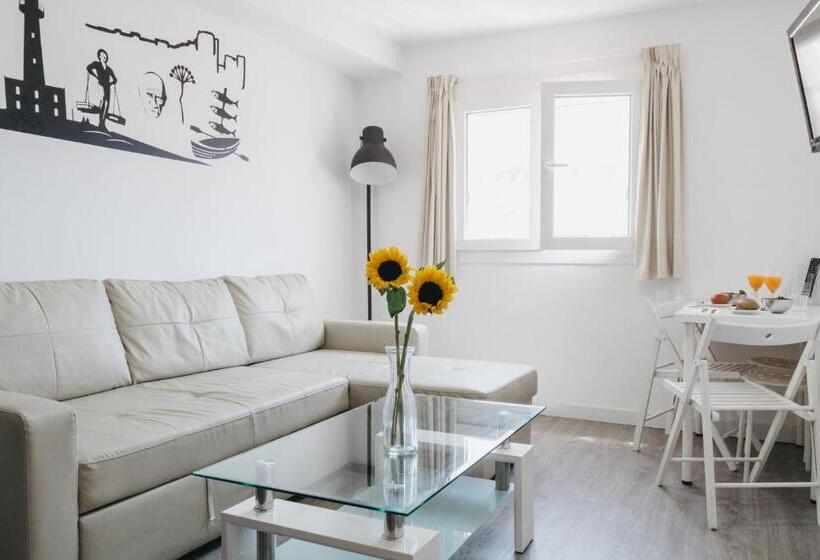 Marqués de Guadiaro 1 Apartamentos