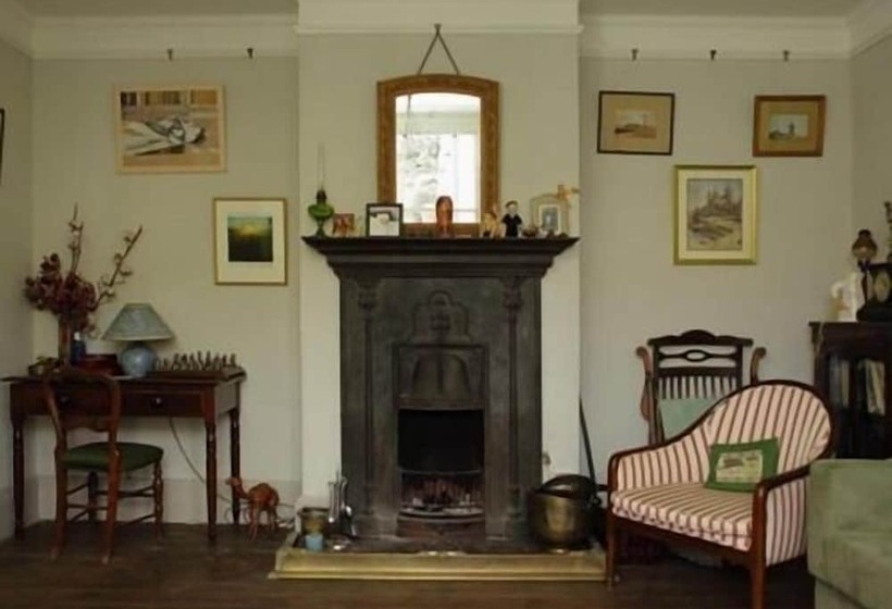 پانسیون Grange Guest House