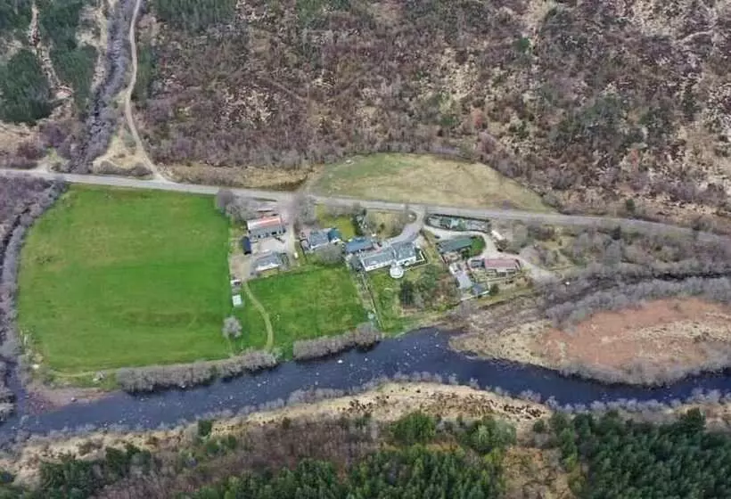 بنسيون Inchbae Lodge