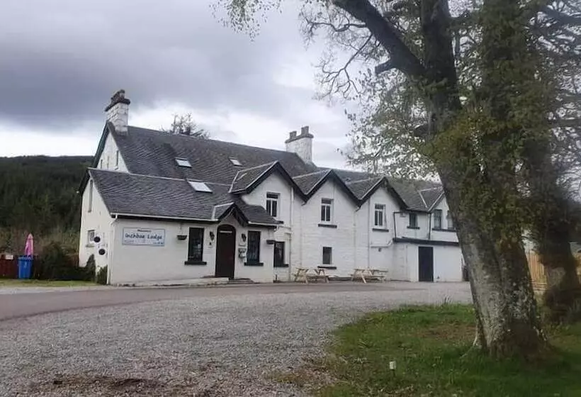 بنسيون Inchbae Lodge