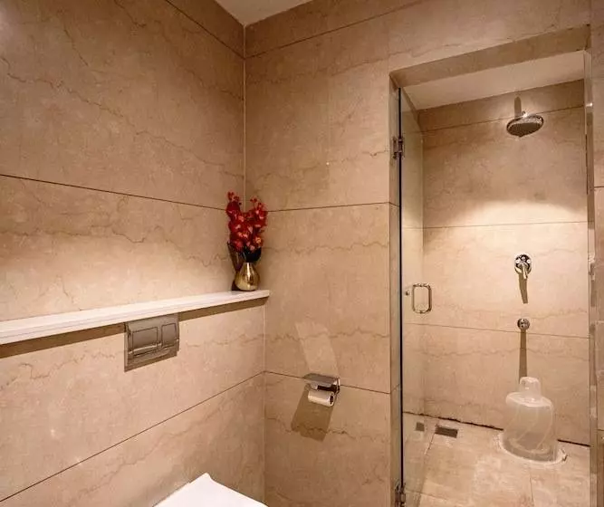 استراحتگاه Tgi Star Holidays Yercaud