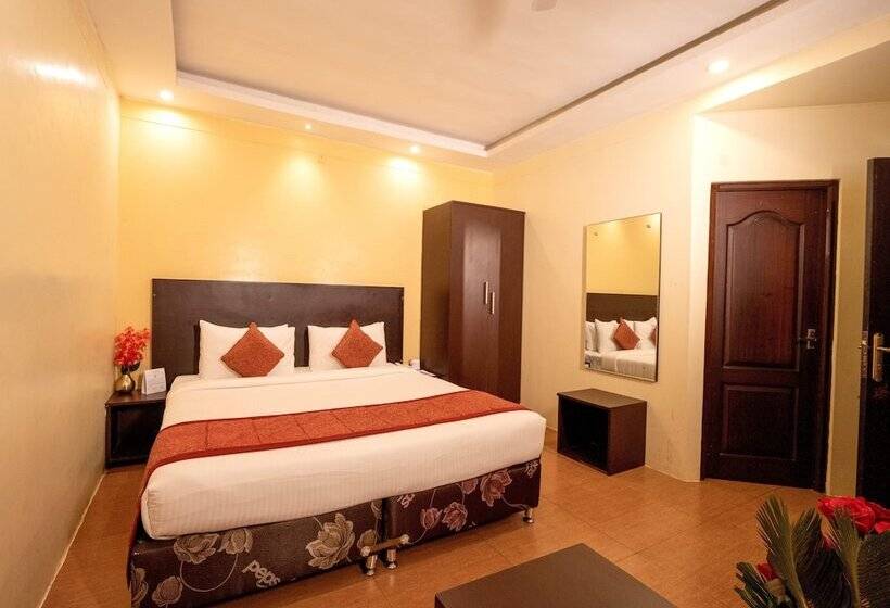 אתר נופש Tgi Star Holidays Yercaud