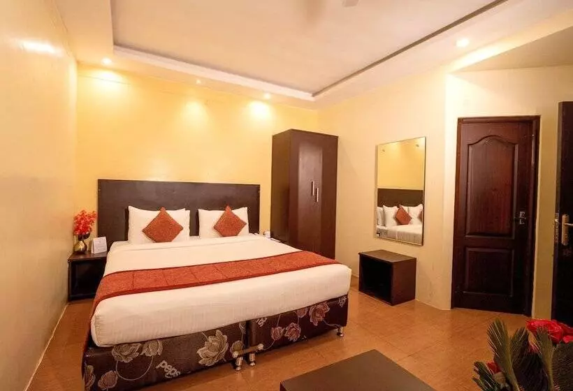 استراحتگاه Tgi Star Holidays Yercaud