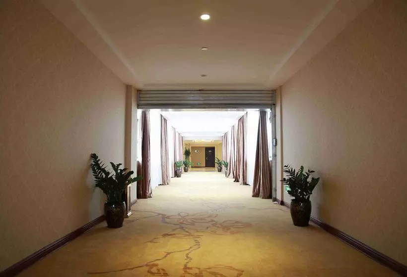 Vienna Hotel Shanghai Pudong Airport