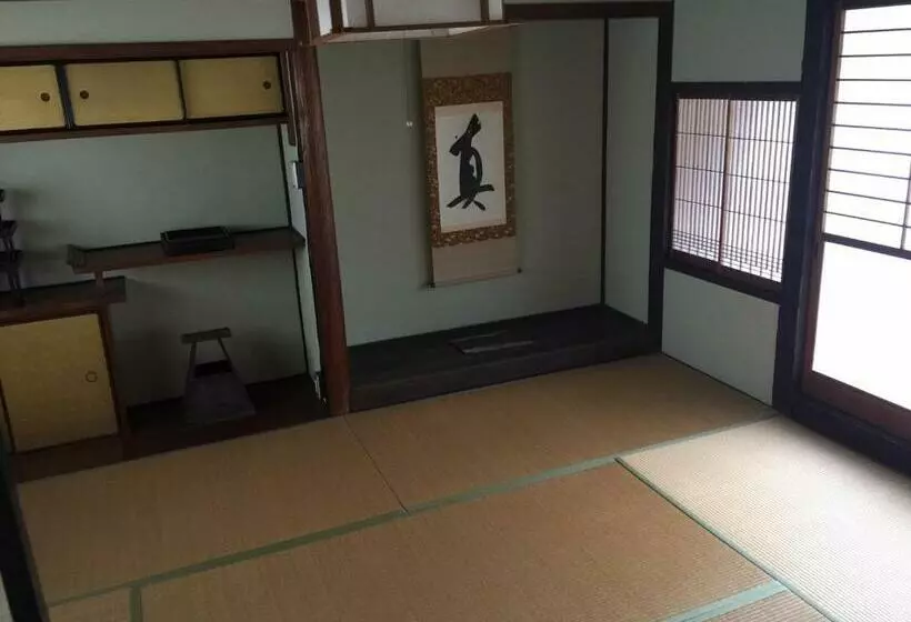 Majatalo Chiiori Utazu Branch