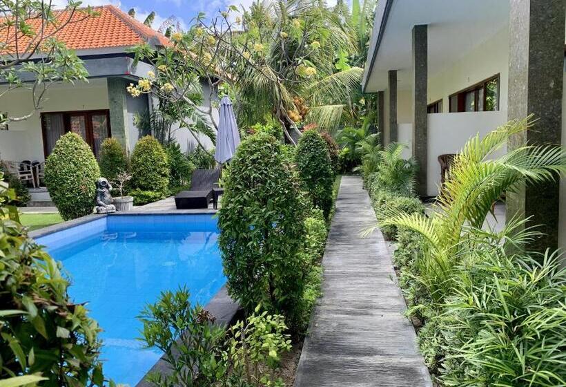 Pensjonat Davit Guesthouse Nusa Dua