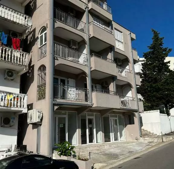 پانسیون Guest House Mrvaljević