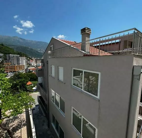 پانسیون Guest House Mrvaljević