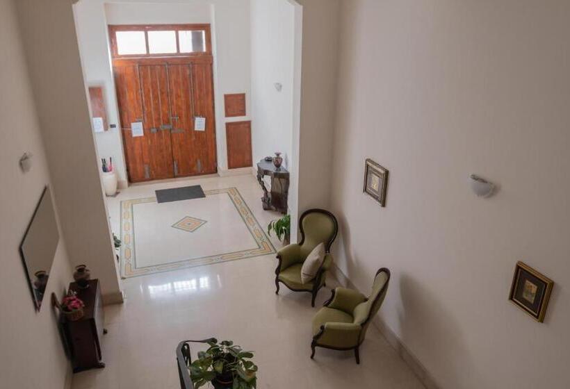 تختخواب و صبحانه Dimora Apulia