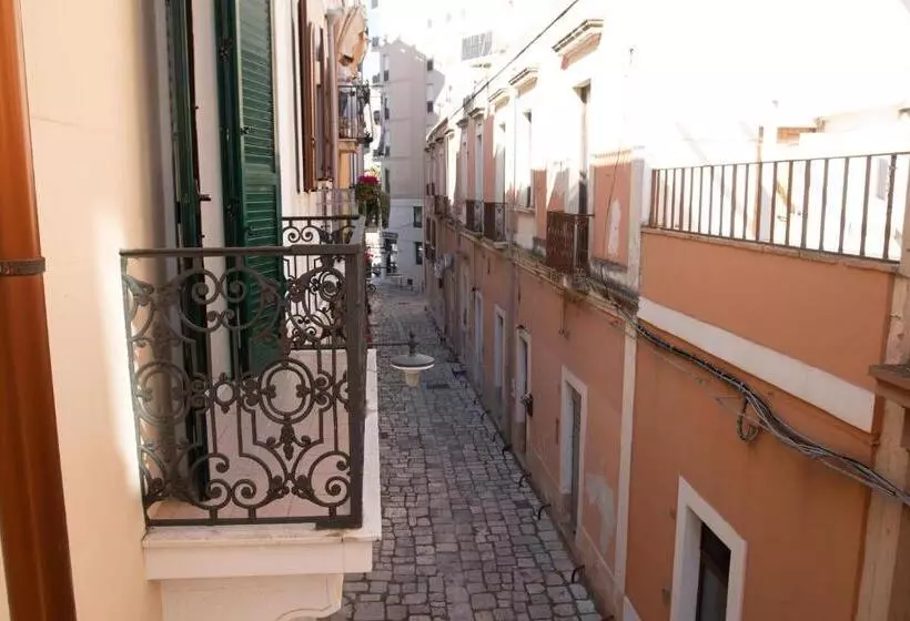 تختخواب و صبحانه Dimora Apulia