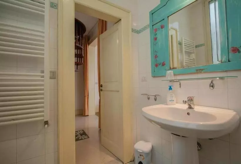 تختخواب و صبحانه Dimora Apulia