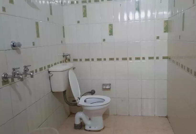 هتل Holiday Inn Paradise